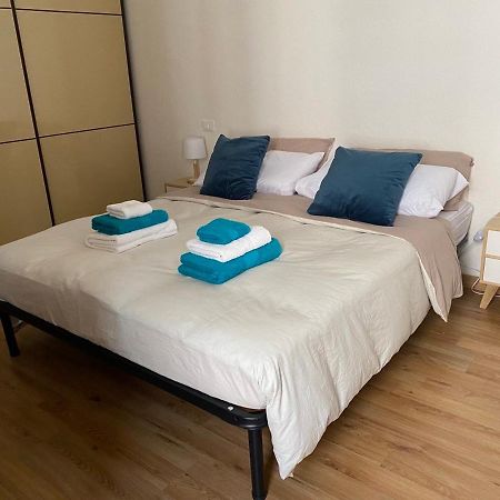Easy Dimora Apartman Cagliari Kültér fotó