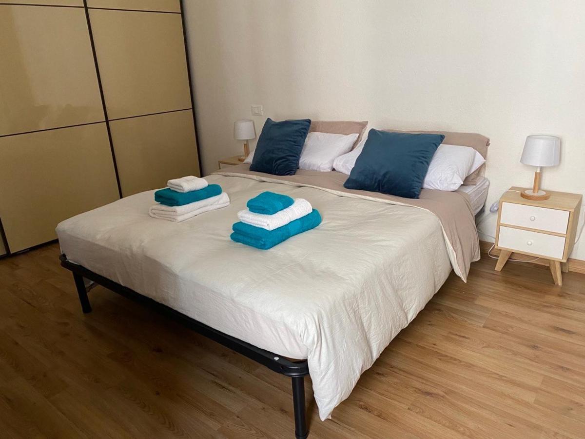 Easy Dimora Apartman Cagliari Kültér fotó